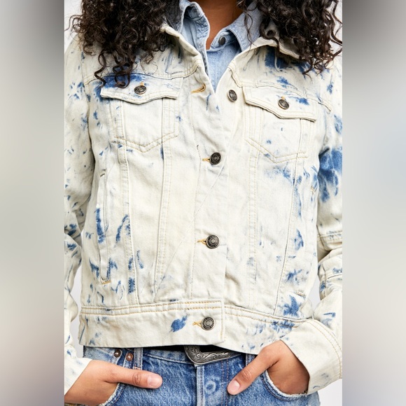 Free People NWT Rumors Denim Jacket - Picture 3 of 5